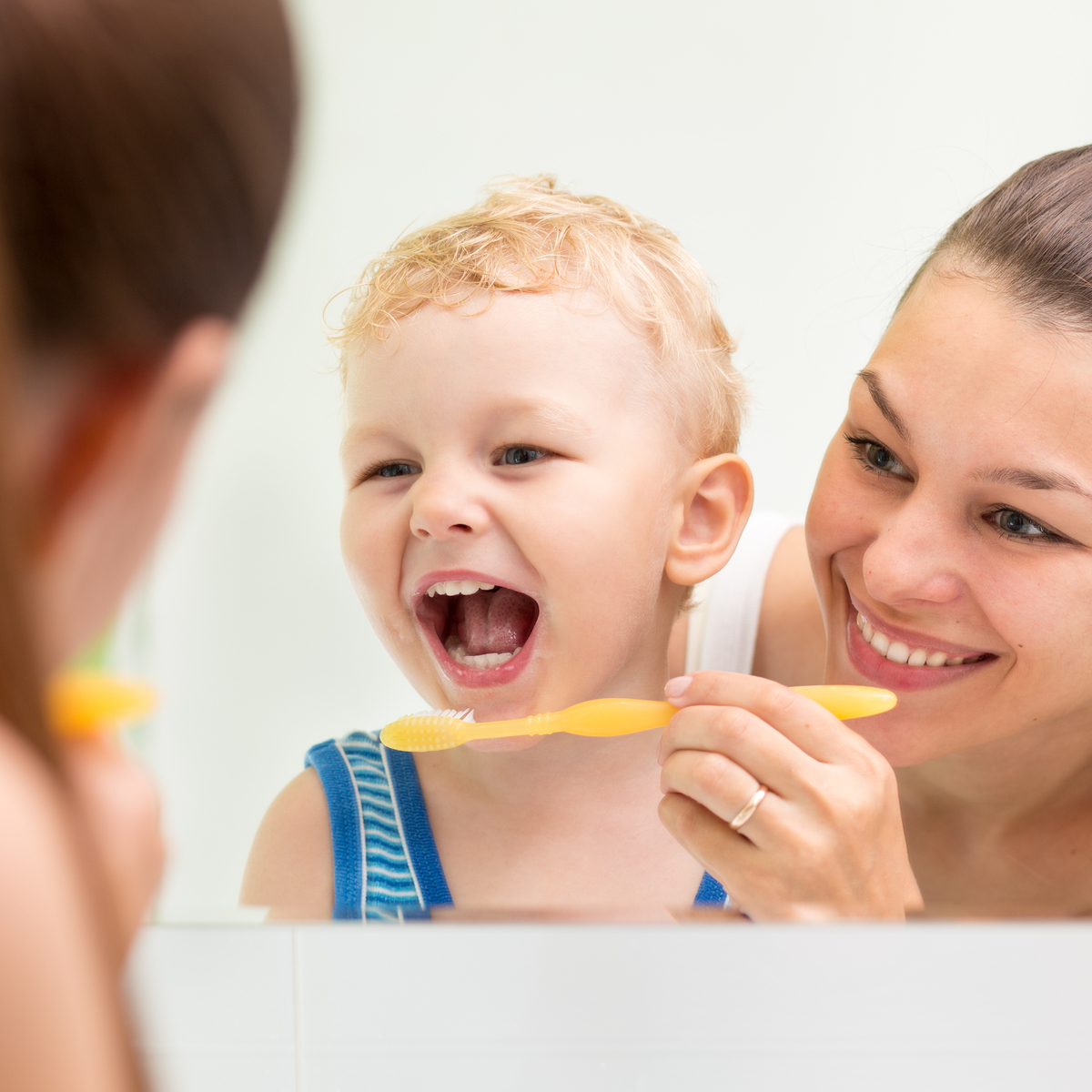 Лучшие детские зубные пасты для всех возрастов